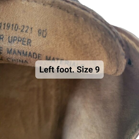 FLORSHEIM Men's Mix-Match Dress Shoes. Left is Size 9. Right is Size 8. **FLAWED - Picture 12 of 12